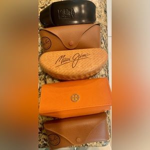 4 sunglass cases:Maui Jim, ray-ban x 2, Killer Loop. No orange tory Burch case